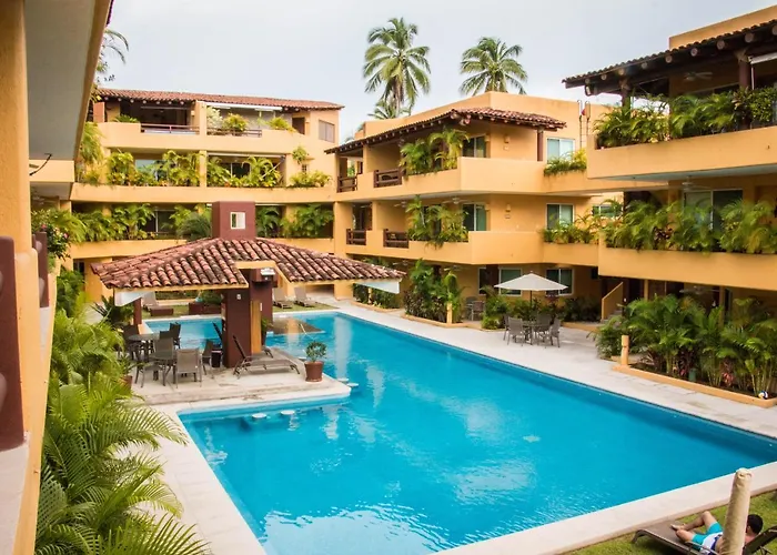Residencial Los Mangos - Departamento 205